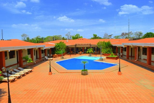 Farallones Hotel Chinandega Exterior foto