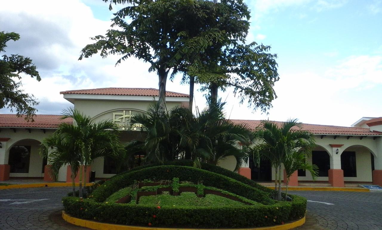 Farallones Hotel Chinandega Exterior foto